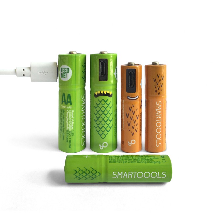 繰り返し充電,乾電池,マイクロUSB,充電式,単4形,単3形,ニッケル水素電池,4本セット,1000mAh,450mHa,充電電池