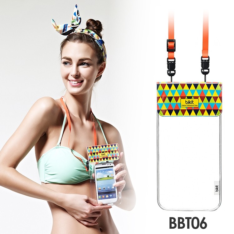 防水,スマホ,iphone,plus,ポーチ,プール,海,bikit,ウォータープルーフ