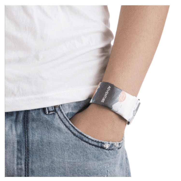 メタ情報で入れたカンマ区切りのキーワードを入れる