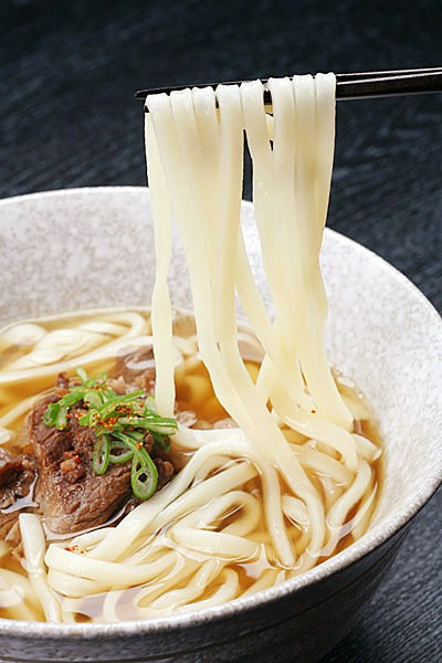 肉きつねうどん